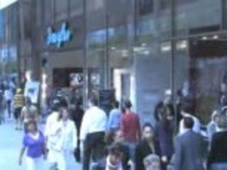 Schwaches Auslandsgeschäft bremst Douglas &#8206;