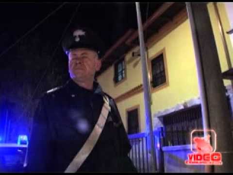 San Felice a Cancello (CE) - Uccide la moglie a coltellate (live 10.12.12)