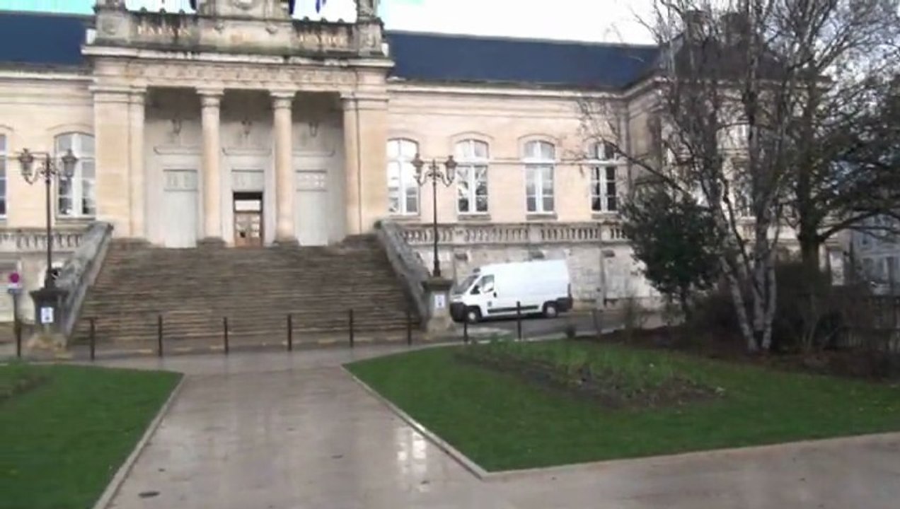 Inauguration du 'Square' devant le Palais de Justice