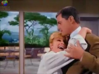 Jinny ( Larry Hagman)