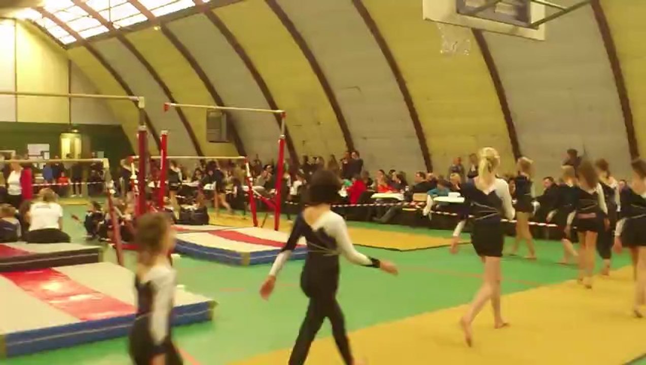 Océane vasseur   GALA jeune france raimbeaucourt 15 decembre 2012