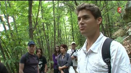 Les hurluberlus de Bugarach (Envoyé spécial Fr.2 - 1er décembre 2011)