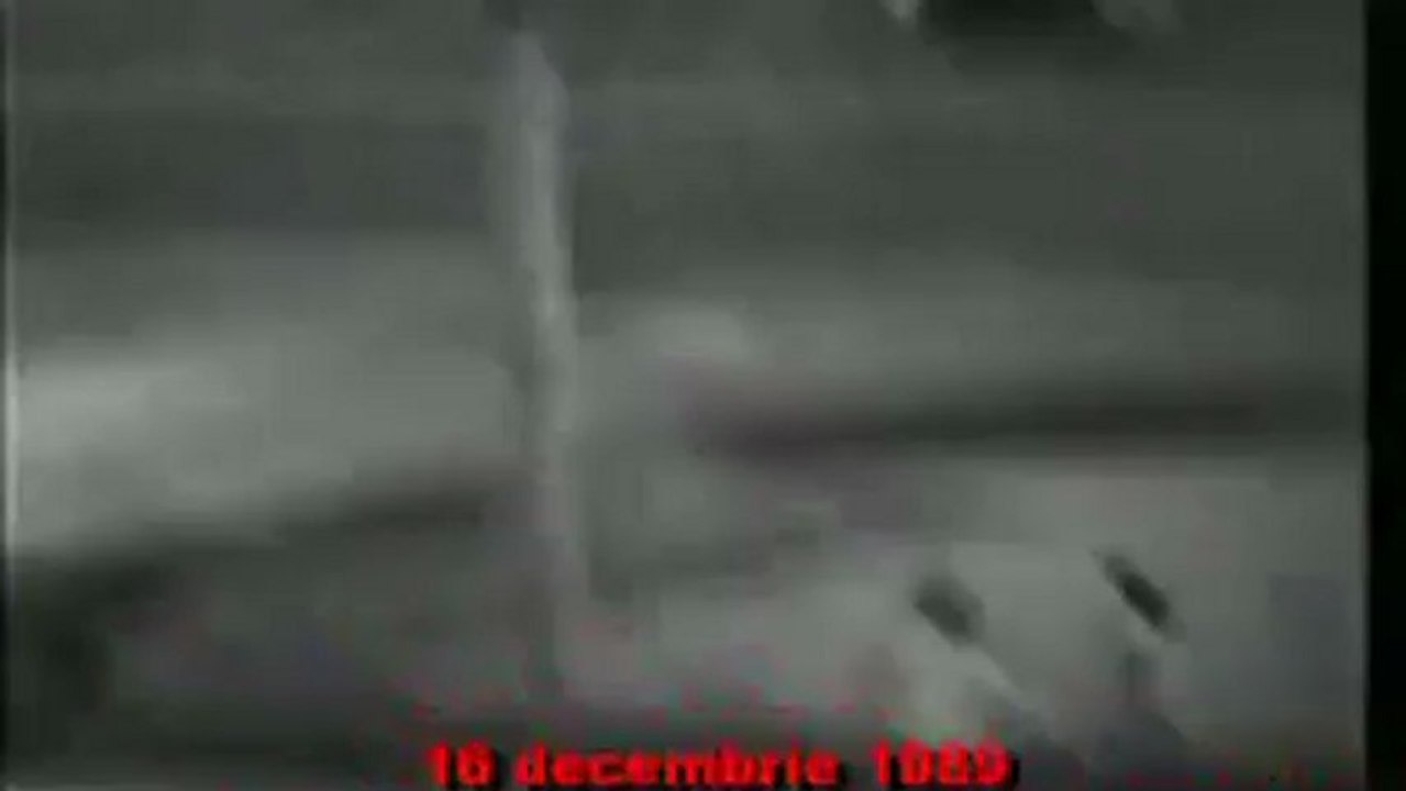 Revolutia Romana la Timisoara - Live la Catredala (16.Dec.1989)HD