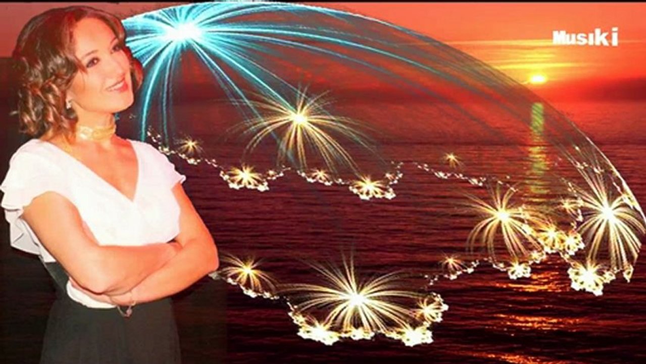 Çiğdem Yarkın ♫ Beni kör kuyularda merdivensiz bıraktın.HD