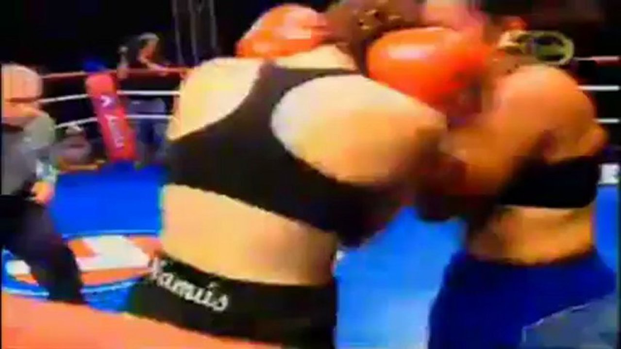 Chris NAMUS vs Leli Luz FLOREZ II - La Revancha - LQ