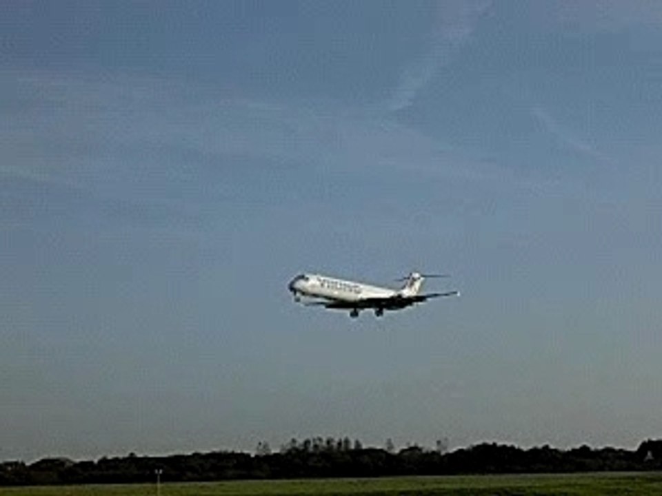 MD-83 Viking