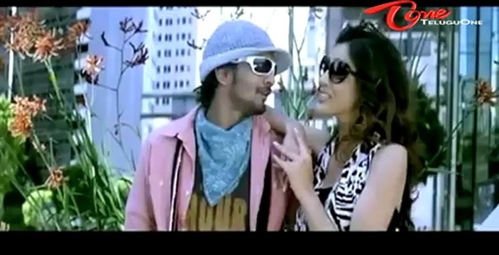 Yamaho Yama Songs - You Are My Dream - Parvathi Melton - Sai Ram Shankar