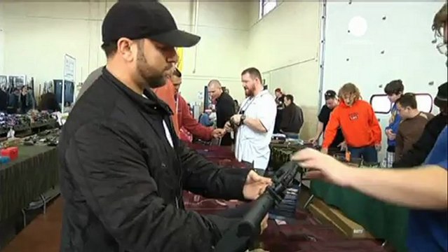 Sandy Hook massacre renews gun control debate