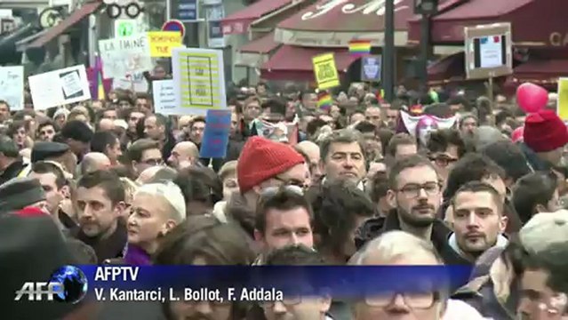 Mariage homo: Les partisans manifestent à Paris