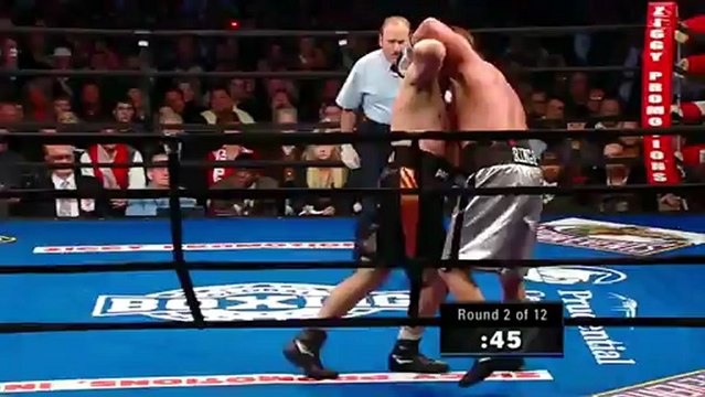 2010-12-09 Tomasz Adamek vs Vinny Maddalone