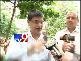 Vidyavihar Residents Flat on Paper forced to stay in Slum-TV9