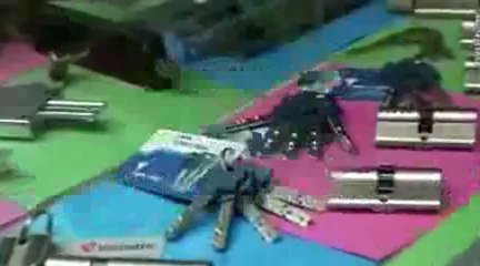 Serrurier Bagneux Tél 01 44 67 00 72