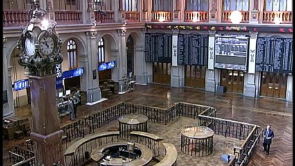 El Santander absorbe Banesto y cerrará 700 oficinas