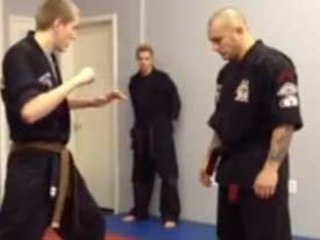 Enorme : Le Gangnam Style au karaté !