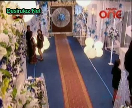 Jhilmil Sitaron Ka Aangan Hoga 17th December 2012 pt3