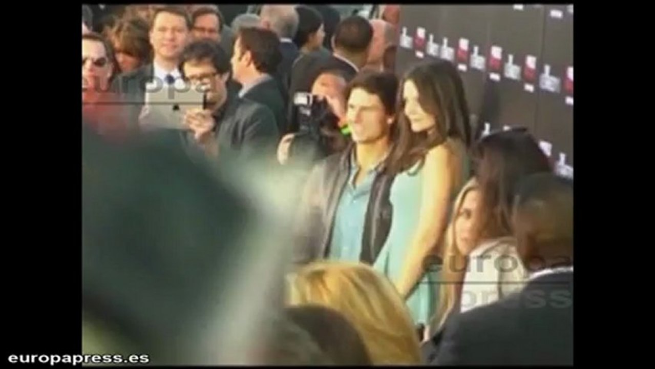 Holmes se gasta 37.000 euros en regalos para Suri