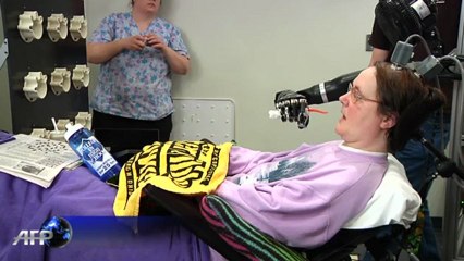 Mind-controlled hand offers hope for the paralysed