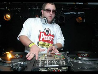 Statik Selektah - Critically acclaimed "GhettoBlaster RMX" ft. Lil'fame, Saigon & Sean Price