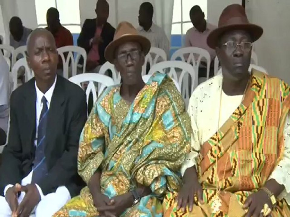 SECURITE: Don de vehicules et de materiels informatiques  à la police nationale par le PNUD