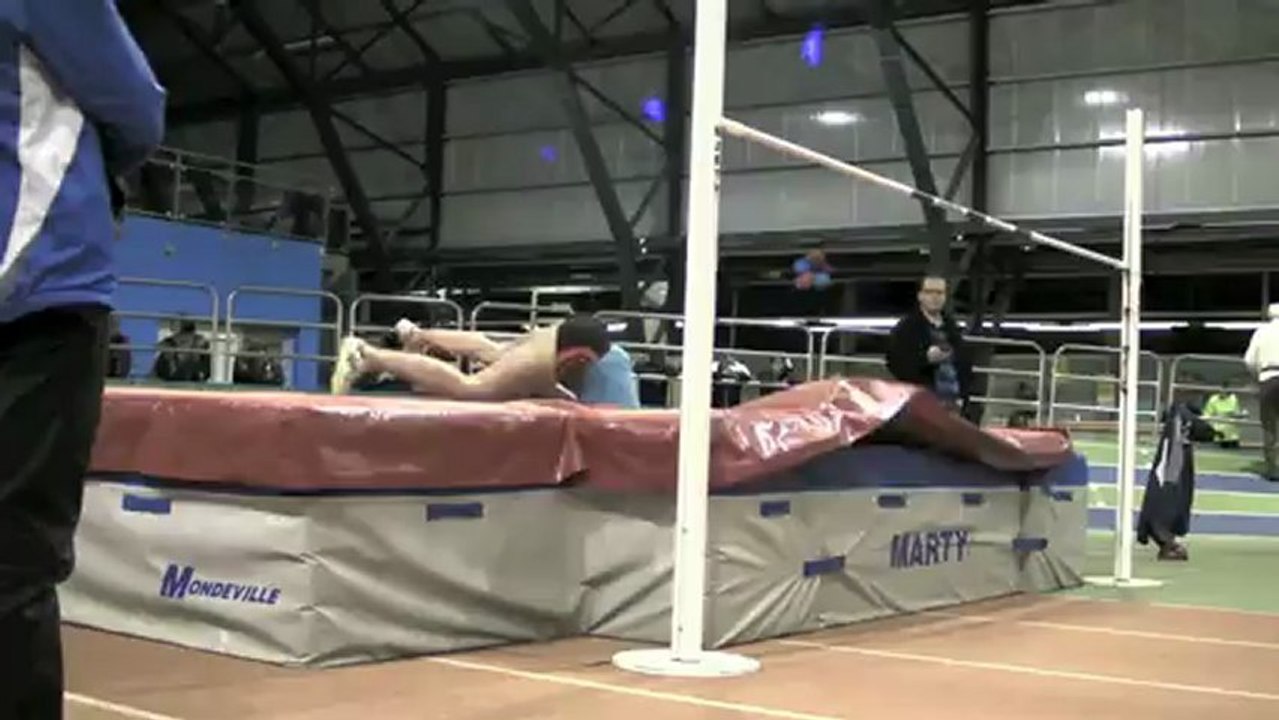 Tiphaine BAILLY - 1.68 m au saut en hauteur.