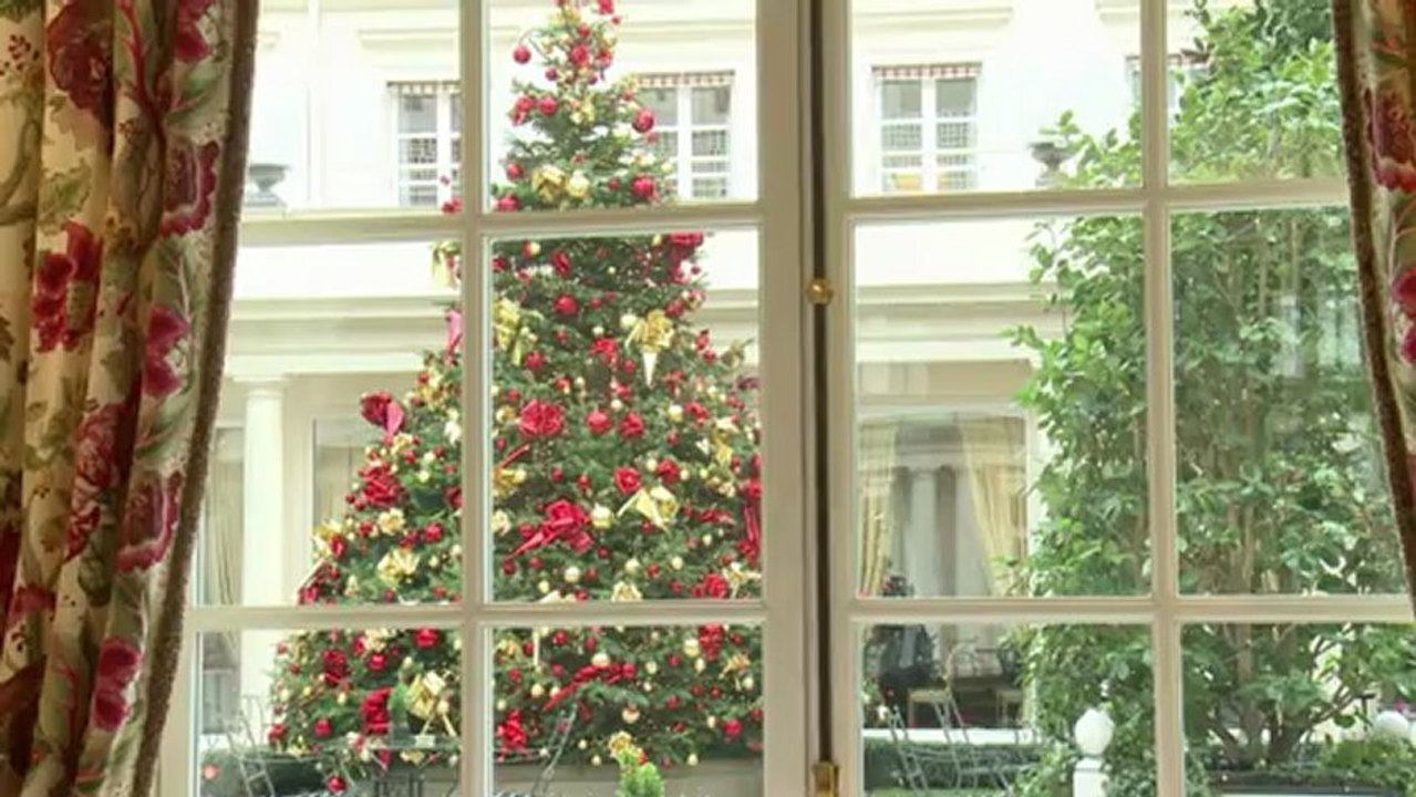 Paris' Bristol Hotel prepares special holiday meals
