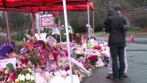 نيوتاون تدفن ضحايا مجزرة المدرسة الابتدائية