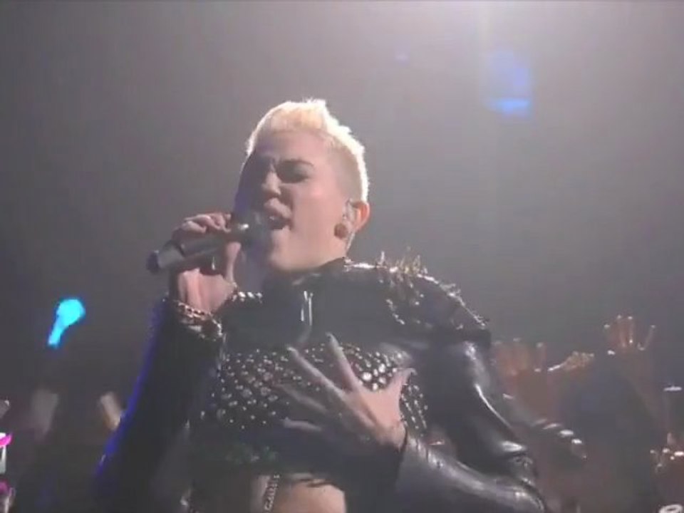 Miley Cyrus - Rebel Yell (Billy Idol cover)