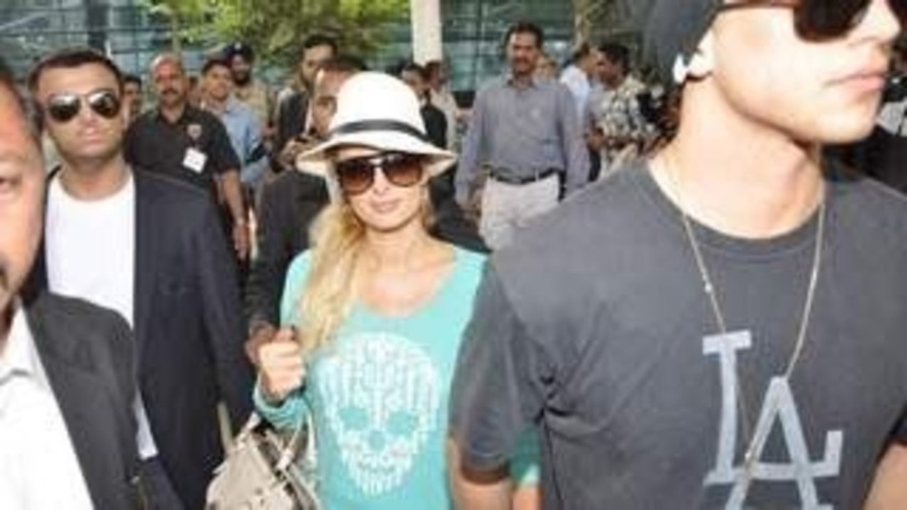 Paris Hilton ARRIVES in Mumbai