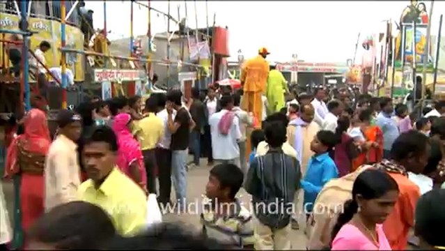 1014,Market of Sonepur Mela, Bihar.mov