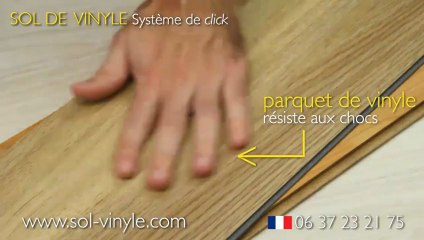 Estrade flotante bon marché. Prix de parquet flotant