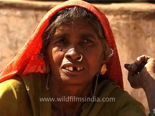 1331.Maldhari Woman in Gujarat.mov