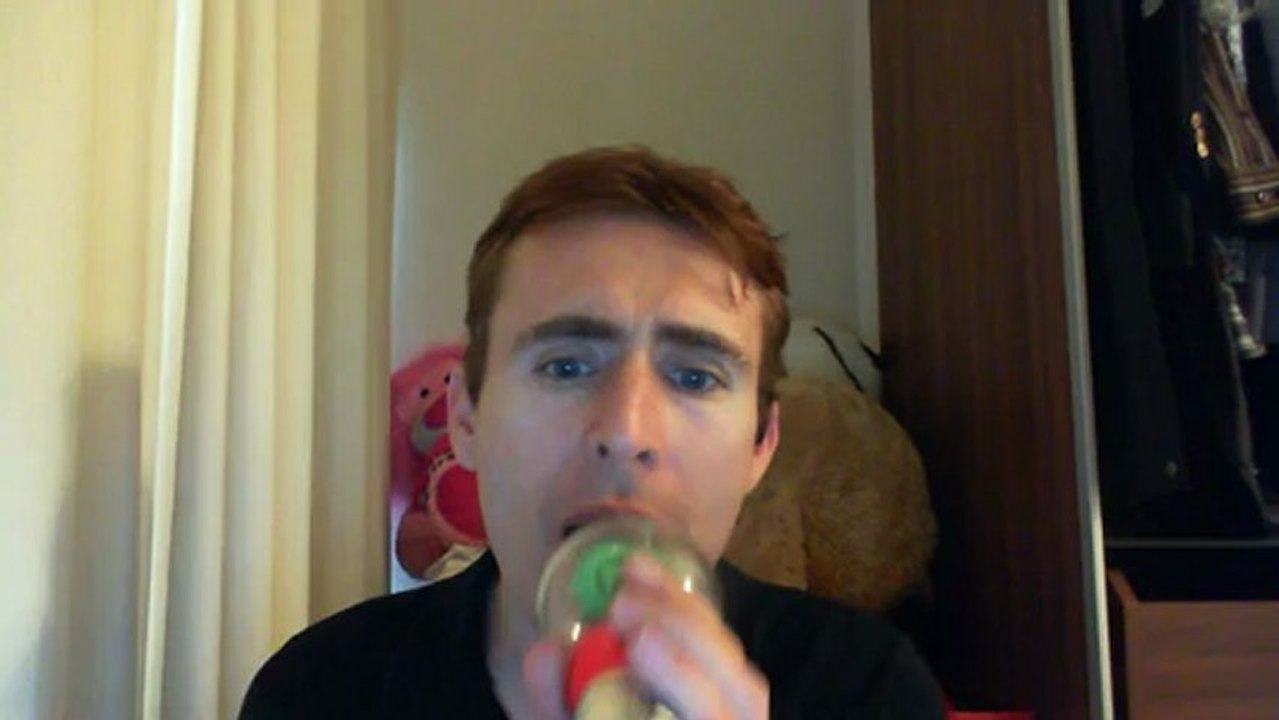 Wiwi égratigne "danse avec moi" de Martine St Clair