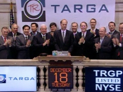 Wall Street Edges Up at Open on 'Fiscal Cliff' Optimism