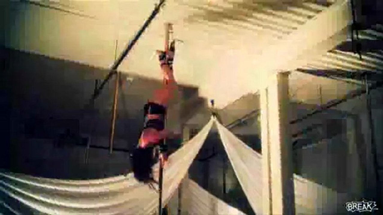 Hot Chick Is A Pole Dancing Ninja