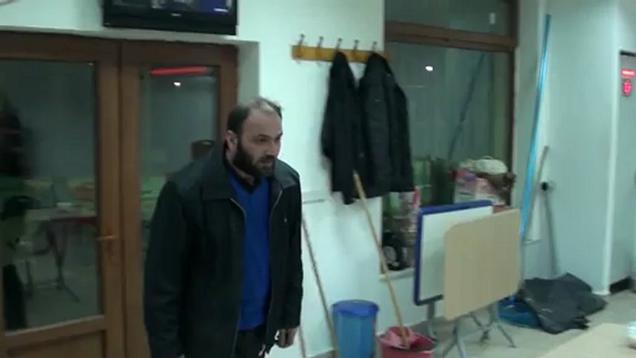 BU DEĞİL BU HİÇ DEĞİL DİLENCİ REKLAM