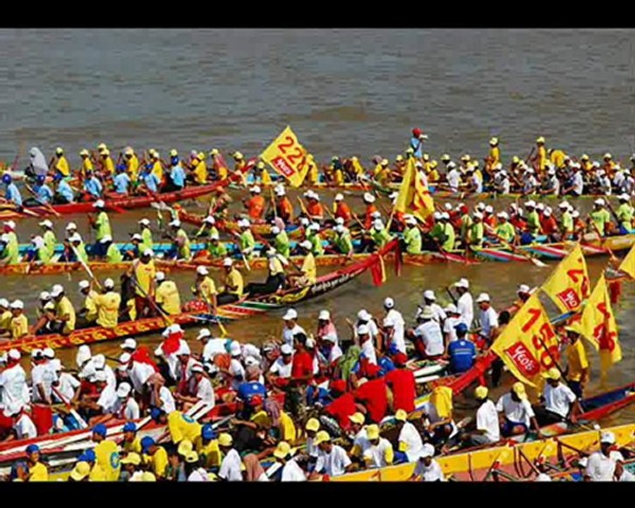 Nirk Tae Oun  by  bphann