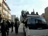 Battles rage in Damascus refugee area