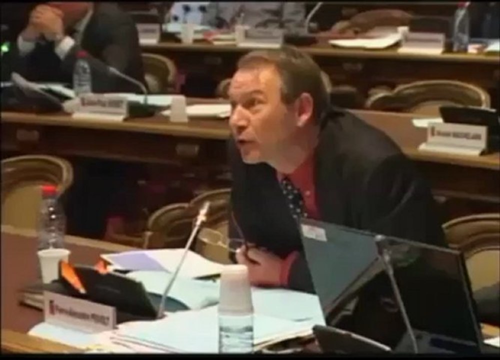 Pierre-Alexandre PRIVOLT et Pierre POILLOT sur l'alimentation en eau potable et l'assainissement. Session de décembre 2012
