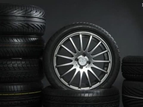 Aktie im Fokus: Internet-Reifenhändler Delticom mit Gewinnwarnung - Aktie bricht ein