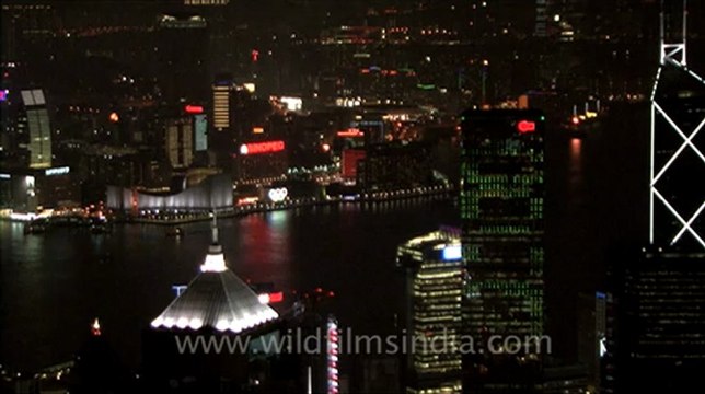 1684.Hong Kong night view from The Peak.mov