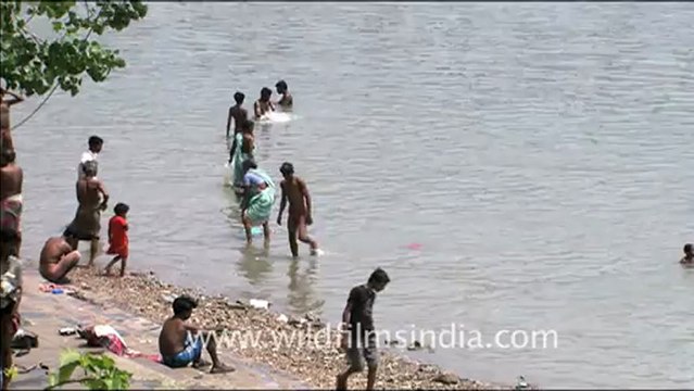 1796.Howrah Bridge, Calcutta.mov