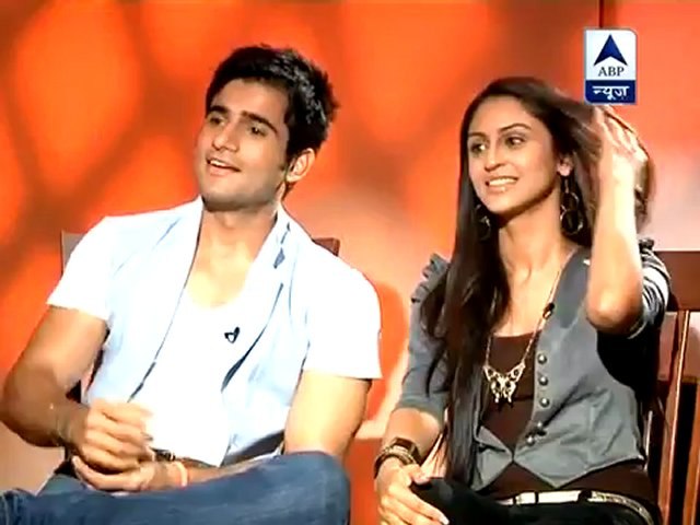 SSM Chat With Karan Tacker, Krystle Dsouza