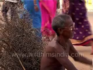 198. Bed of thorns-MPEG-4 800Kbps.mp4