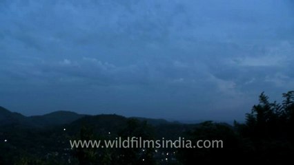 2251.Monsoon clouds time lapse at Kamakhya.mov