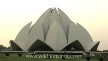 2314.Lotus temple in quick motion.mov