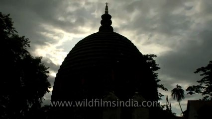 2319.Clouds over Kamakhaya Temple.mov