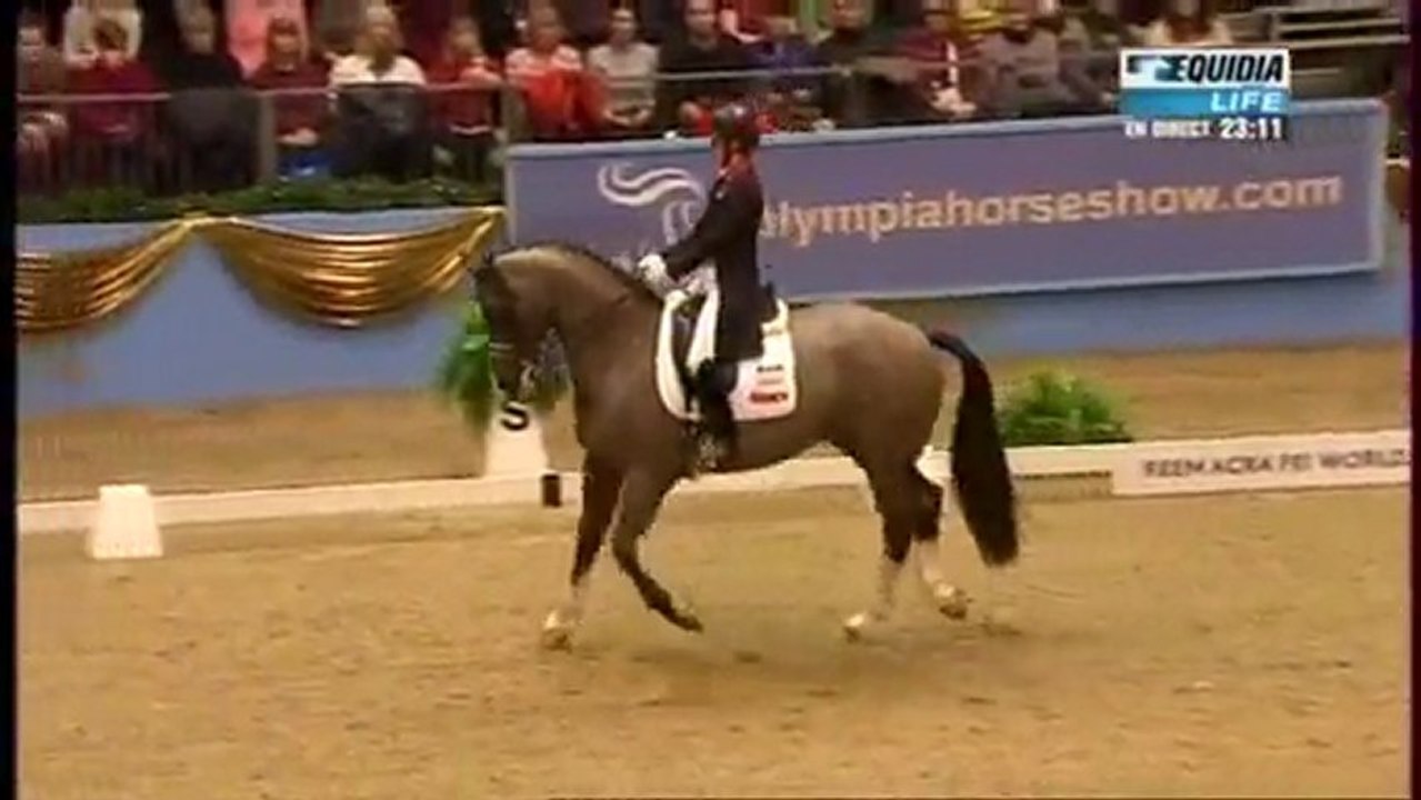 Charlotte Dujardin (GBR) & Valegro -  Dressage RLM London  2012/12/18 87.975 %