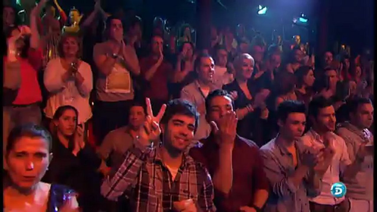 DAVID BISBAL Y RAFA HIJO DE LA LUNA PEDAZO ACTUACION 19-12-2012