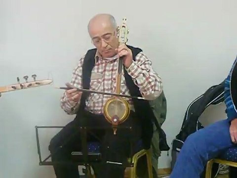 Erol EYLEMEN - Erzurum dağları kar ile boran -Solo çalışması - 22 Aralık 2012