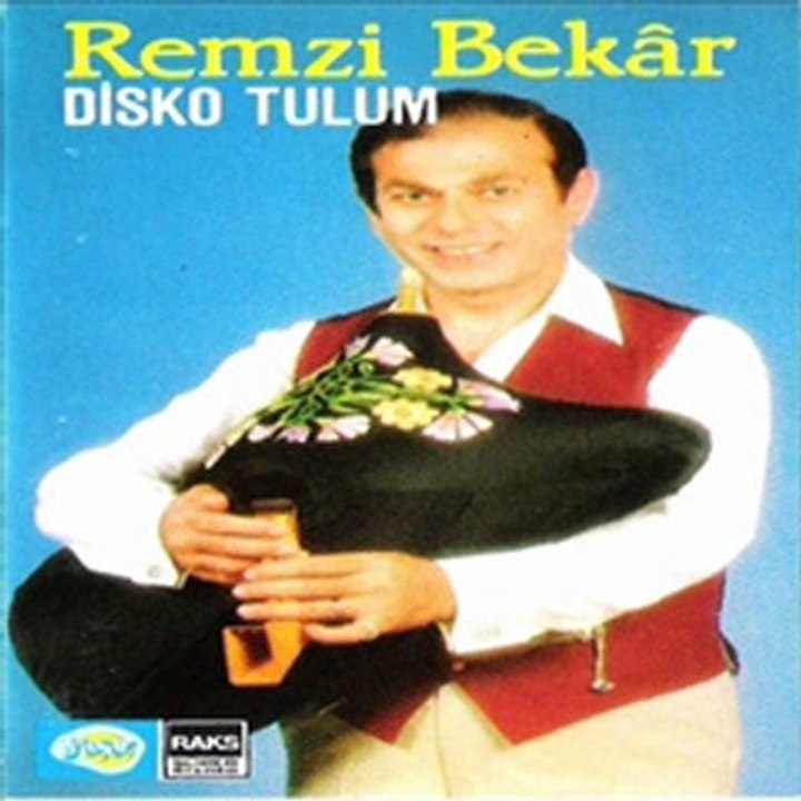 Remzi Bekar --- Dik Bıyık Horonu Türkülü